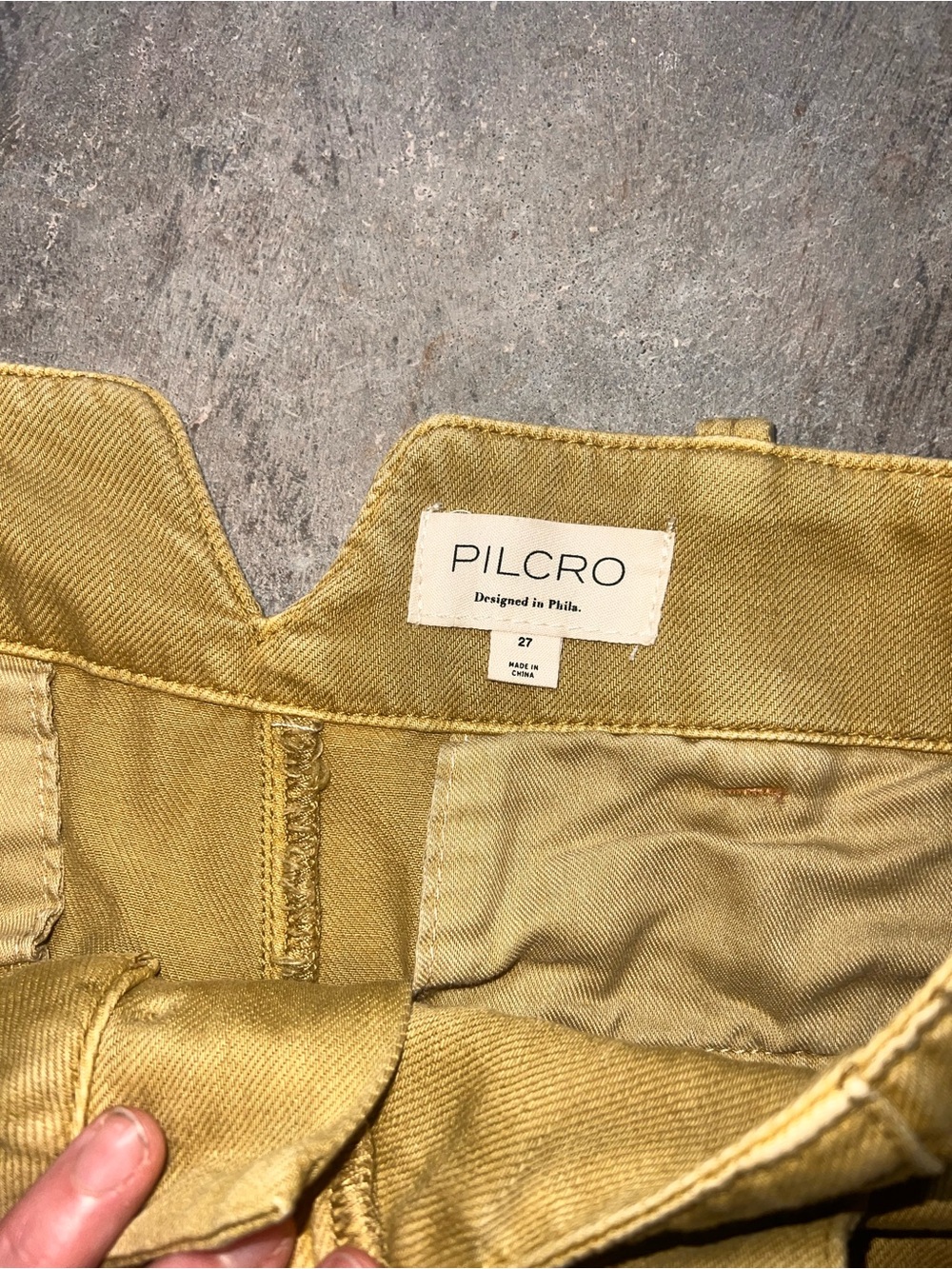 Pilcro Tapered Crop Chino Pants - Picture 4 of 7